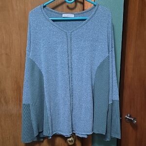 Ces Femme Blue And Teal Textured Top